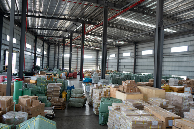 Interior almacén DrFree24